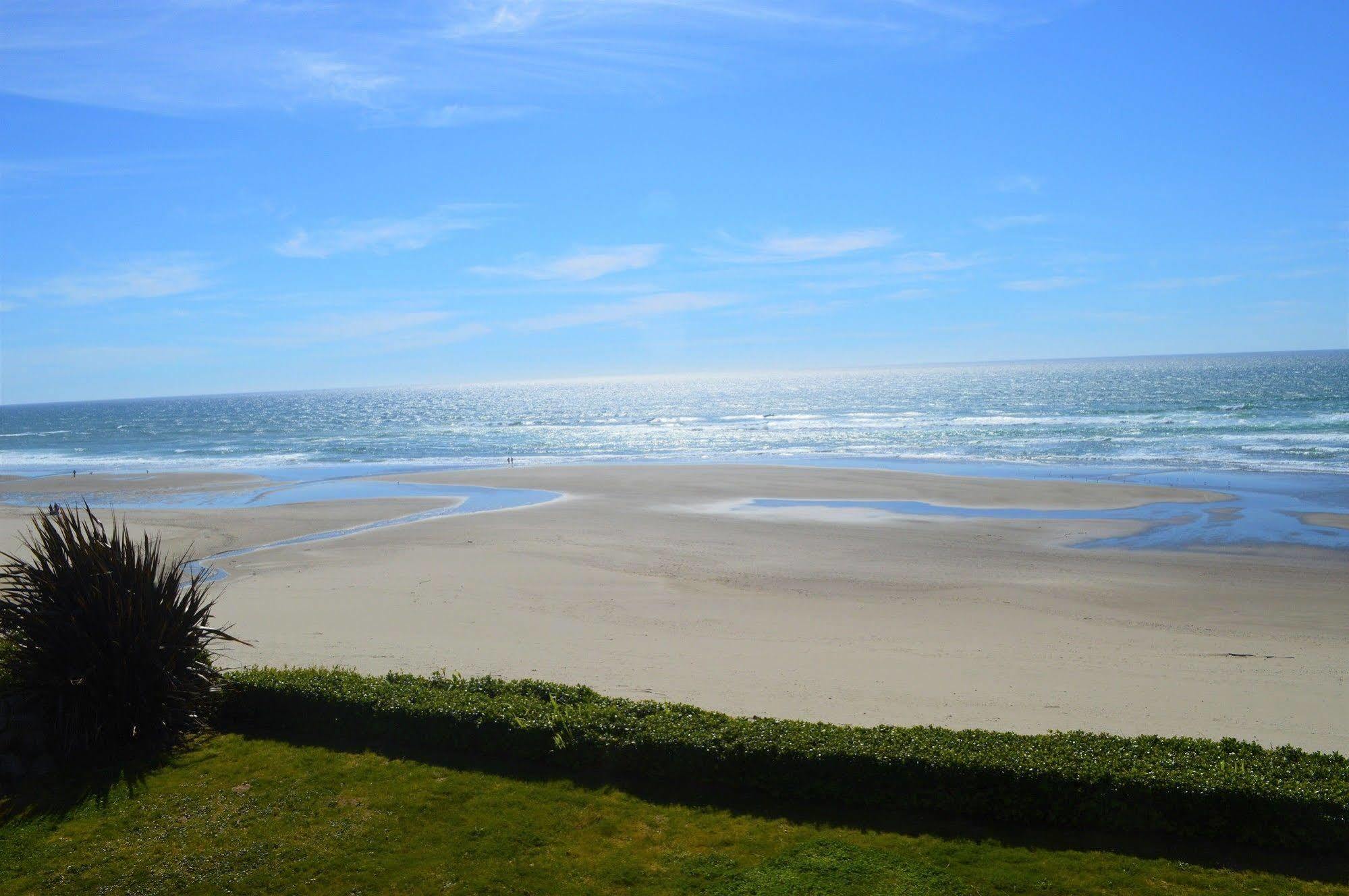 Starfish Manor Oceanfront Hotel Lincoln City Exterior foto